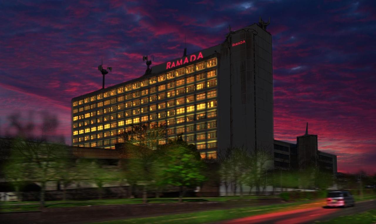 Ramada East Kilbride Hotell Exteriör bild